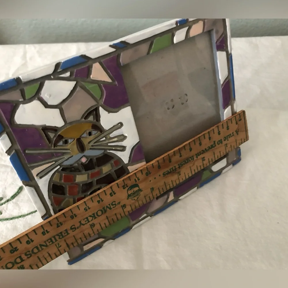 Vtg Faux Mosaic Cat Pic Frame